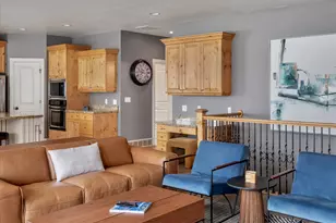 12091 S Katelyn Park Ct, Draper, UT 84020 - Photo 8