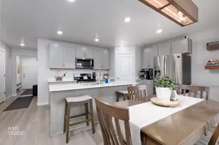 7841 W Walk About Way, Magna, UT 84044 - Photo 14