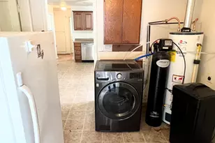 5558 S 4170 W, Salt Lake City, UT 84118 - Photo 16
