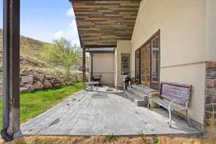 414 Meadows Dr, Tooele, UT 84074 - Photo 44