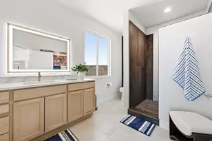 1330 E Lone Rock Dr, Big Water, UT 84741 - Photo 26