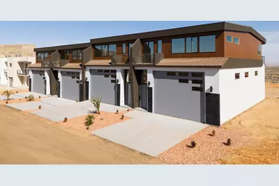 1330 E Lone Rock Dr, Big Water, UT 84741 - Photo 4