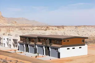 1330 E Lone Rock Dr, Big Water, UT 84741 - Photo 28