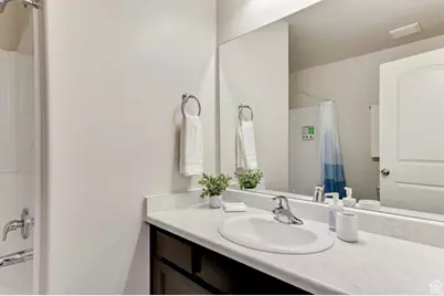 2019 N 3930 W, Lehi, UT 84043 - Photo 22