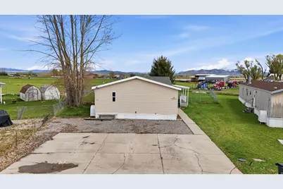 22 Sunrise Dr, Preston, ID 83263 - Photo 2