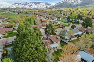 2172 E 2050 N, Layton, UT 84040 - Photo 32