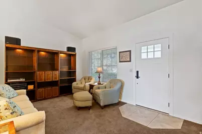 2172 E 2050 N, Layton, UT 84040 - Photo 6