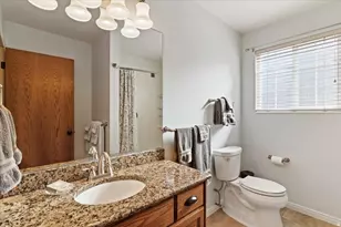 2172 E 2050 N, Layton, UT 84040 - Photo 20