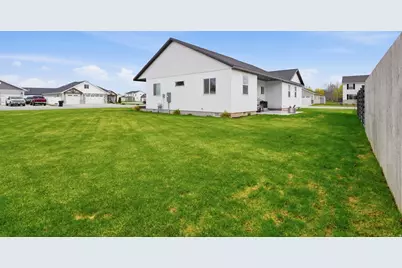 386 E 1st N, Preston, ID 83263 - Photo 24