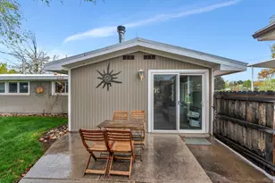 7026 S 2955 E, Cottonwood Heights, UT 84121 - Photo 18