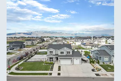 179 N 70 W, Vineyard, UT 84059 - Photo 4