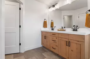 179 N 70 W, Vineyard, UT 84059 - Photo 40