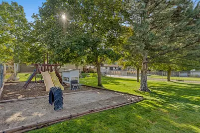 11404 S High Mesa Dr, Sandy, UT 84092 - Photo 52