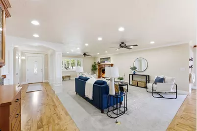 11404 S High Mesa Dr, Sandy, UT 84092 - Photo 2