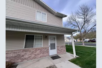 101 W 1290 S, Logan, UT 84321 - Photo 2