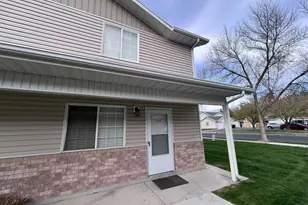 101 W 1290 S, Logan, UT 84321 - Photo 2