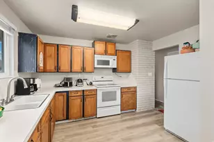 691 N 400 E, American Fork, UT 84003 - Photo 14