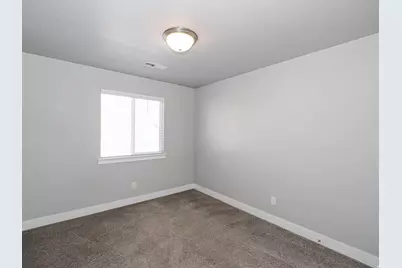 15335 S Tarawa Dr W, Bluffdale, UT 84065 - Photo 26