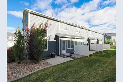 15335 S Tarawa Dr W, Bluffdale, UT 84065 - Photo 2