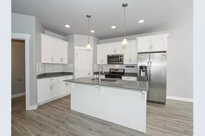 15335 S Tarawa Dr W, Bluffdale, UT 84065 - Photo 12