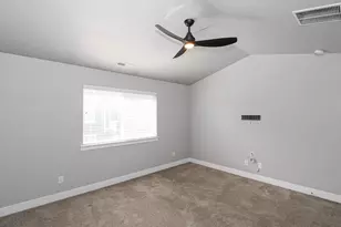 15335 S Tarawa Dr W, Bluffdale, UT 84065 - Photo 20