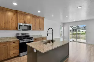 401 W 3085 S, Nibley, UT 84321 - Photo 12