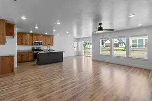 401 W 3085 S, Nibley, UT 84321 - Photo 8