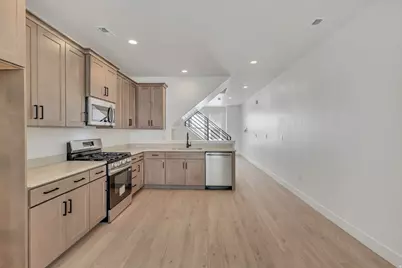 10999 S Freestone Rd W #111, South Jordan, UT 84009 - Photo 2