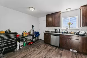 605 N Kay Ln W, Tooele, UT 84074 - Photo 8