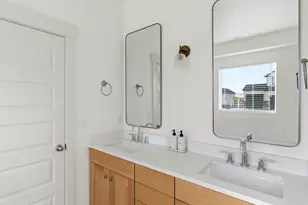 2354 W Boothill Dr W, Kaysville, UT 84037 - Photo 18