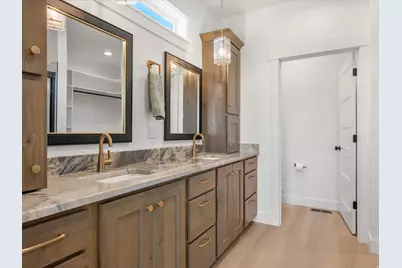 1509 W Cedar Ridge Dr, Garden City, UT 84028 - Photo 18