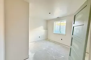 1509 W Cedar Rdg Dr, Garden City, UT 84028 - Photo 32