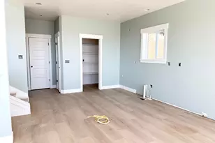 1509 W Cedar Rdg Dr, Garden City, UT 84028 - Photo 16