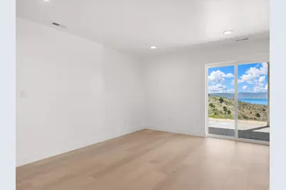 1509 W Cedar Ridge Dr, Garden City, UT 84028 - Photo 46