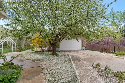 952 N 400 E, American Fork, UT 84003 - Photo 6