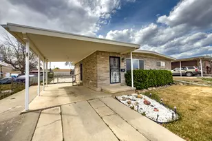 883 N 900 E, Price, UT 84501 - Photo 2