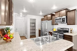 2278 E Deer Park Ln S, Draper, UT 84020 - Photo 10