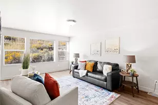 2278 E Deer Park Ln S, Draper, UT 84020 - Photo 4