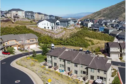 2278 E Deer Park Ln S, Draper, UT 84020 - Photo 42