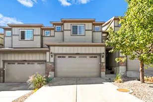 2278 E Deer Park Ln S, Draper, UT 84020 - Photo 1