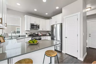 1260 E Packard Dr, Eagle Mountain, UT 84005 - Photo 8