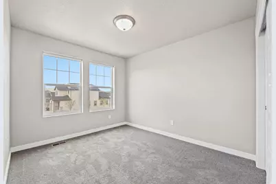 1260 E Packard Dr, Eagle Mountain, UT 84005 - Photo 22