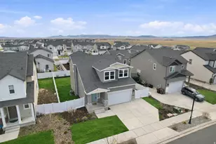 1260 E Packard Dr, Eagle Mountain, UT 84005 - Photo 34