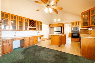 2534 E Grand Pt Cir, Sandy, UT 84092 - Photo 12