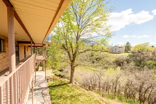 2534 E Grand Pt Cir, Sandy, UT 84092 - Photo 22