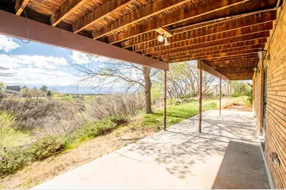 2534 E Grand Point Cir, Sandy, UT 84092 - Photo 54