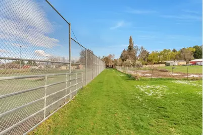 1340 E 2700 N, North Logan, UT 84341 - Photo 40
