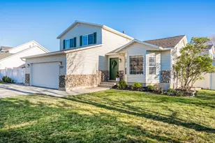 1353 W 585 S, Lehi, UT 84043 - Photo 2