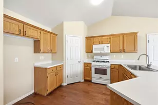 4530 W Downing Dr, Cedar Hills, UT 84062 - Photo 10