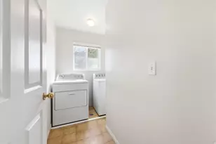 4530 W Downing Dr, Cedar Hills, UT 84062 - Photo 20